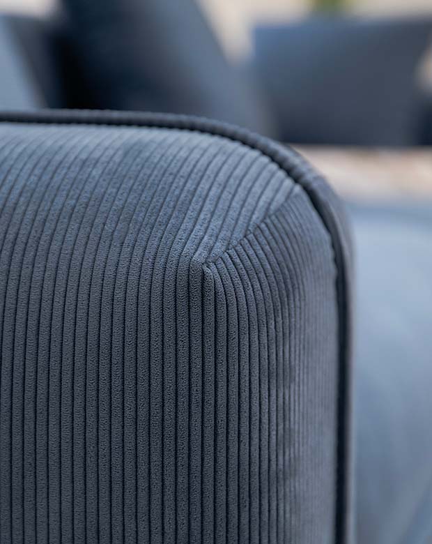 modern soffa och loveseat